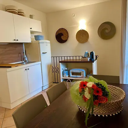 Casa Luisa بيت للعطل